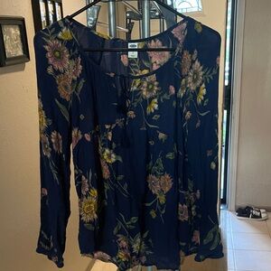Old Navy Navy Blue Floral Women's Top